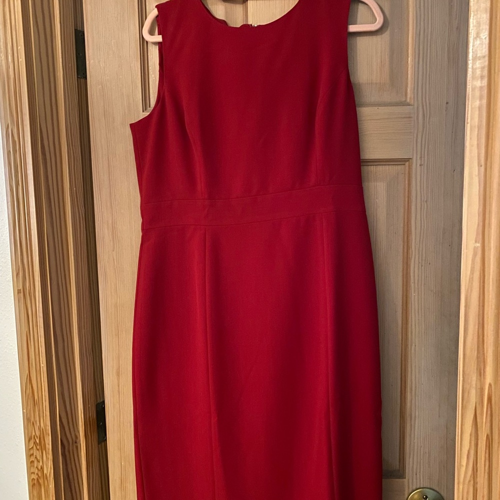 Kasper Elegant Scarlet Midi Dress